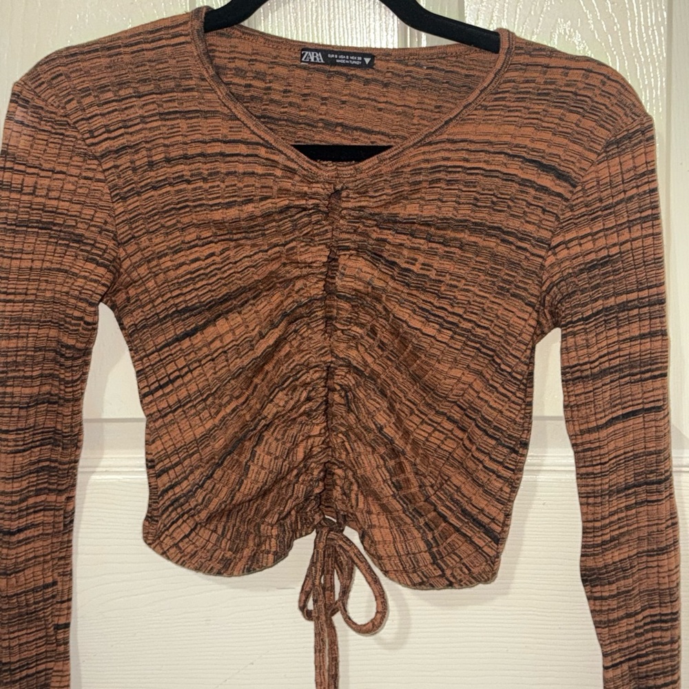 Zara Brown Ruched Cropped Long Sleeve Top | Size S - Picture 3 of 12